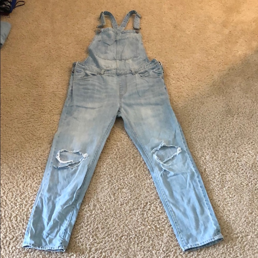 Ripped overalls, perfect for football games!